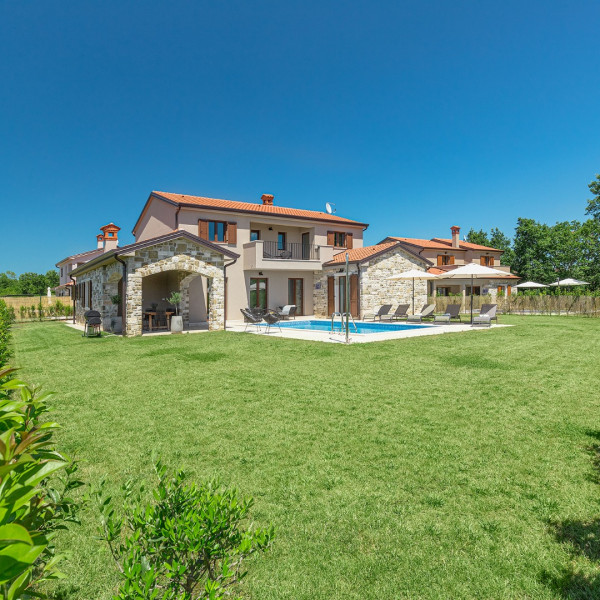 Villa Brih II, Villas Brih with pool, near Motovun, Istria, Croatia Motovun