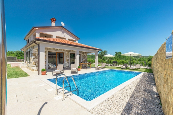 Villa Brih I, Villas Brih with pool, near Motovun, Istria, Croatia Motovun