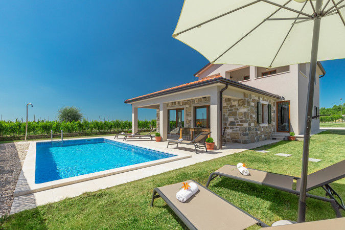 Villa Brih I, Villas Brih with pool, near Motovun, Istria, Croatia Motovun